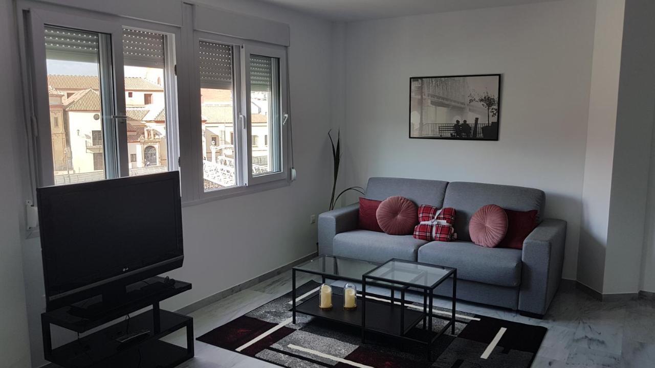 Apartament Atocha 3 Malaga Zewnętrze zdjęcie