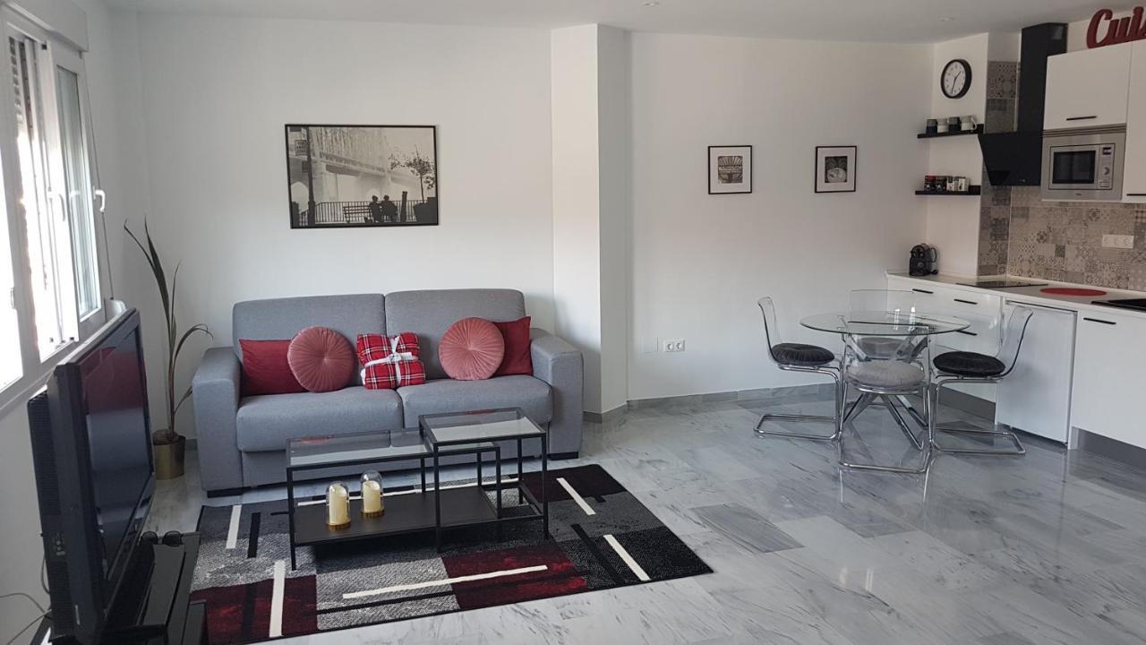 Apartament Atocha 3 Malaga Zewnętrze zdjęcie