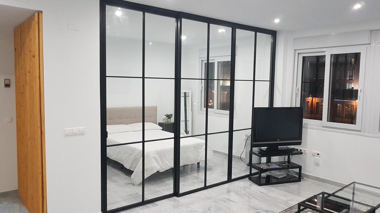 Apartament Atocha 3 Malaga Zewnętrze zdjęcie