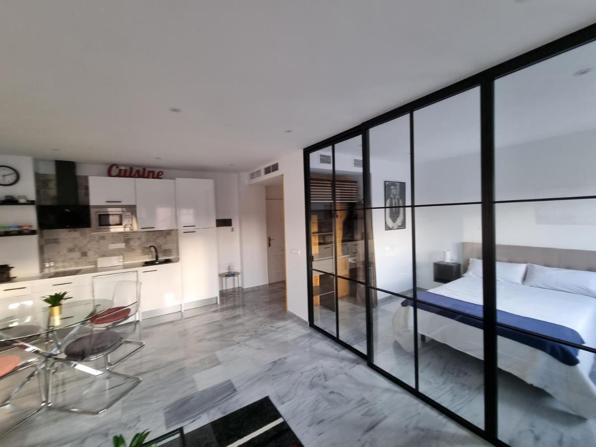 Apartament Atocha 3 Malaga Zewnętrze zdjęcie