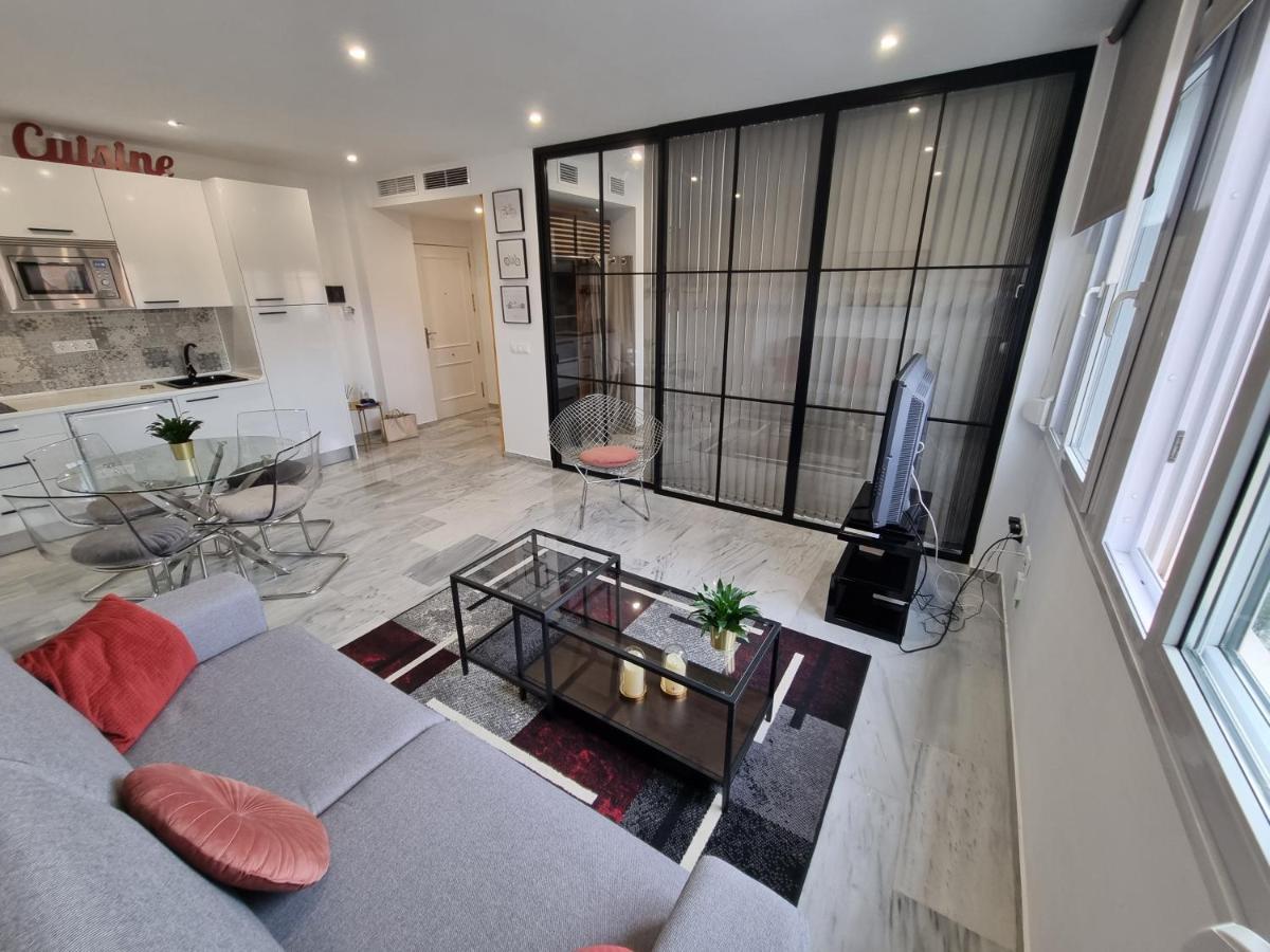 Apartament Atocha 3 Malaga Zewnętrze zdjęcie
