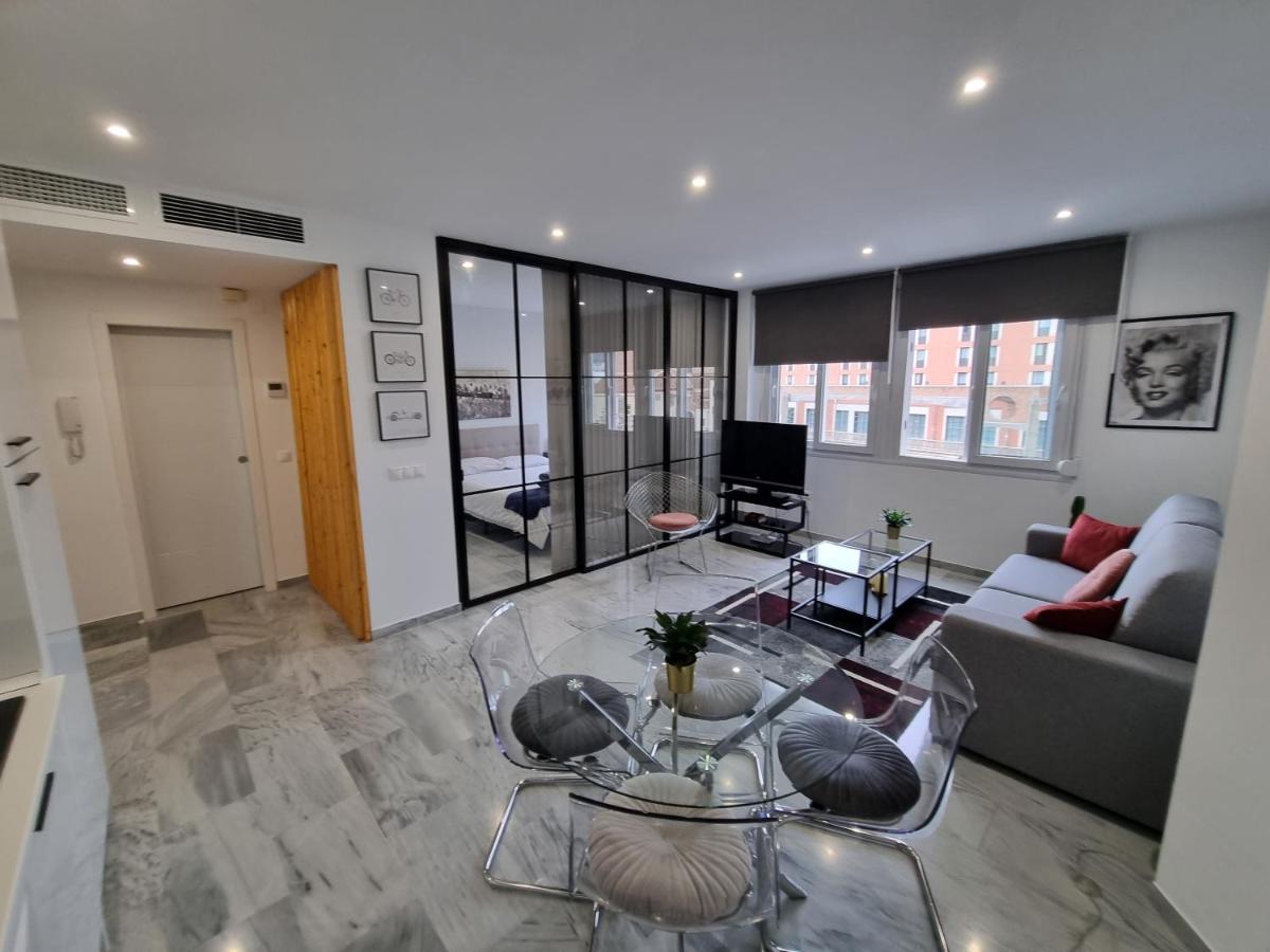 Apartament Atocha 3 Malaga Zewnętrze zdjęcie
